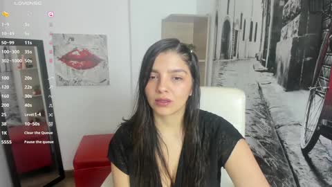 Snapshot of issa_nassar chatting on December 2, 2024, 12:40 pm Issa online show from December 2, 2024, 12:40 pm