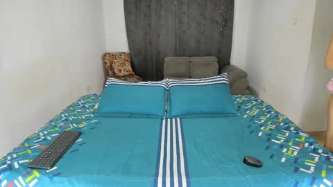 Isabella  online show from December 11, 2024, 5:32 am