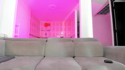 Isabella  online show from January 11, 2026, 7:30 pm