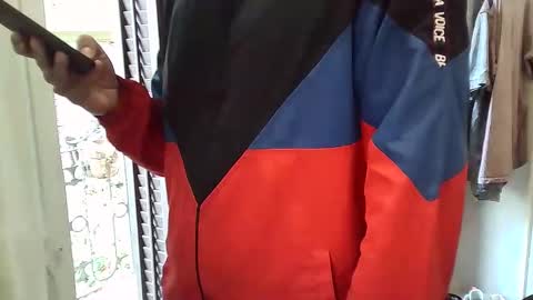 italianboybcn online show from September 26, 2025, 7:23 am