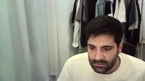 italianboybcn online show from December 23, 2025, 6:55 am