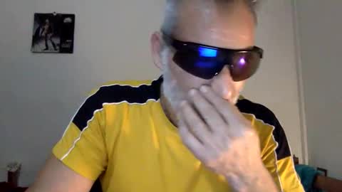 Snapshot of italiankingstripper chatting on January 15, 2026, 10:57 pm italiankingstripper online show from January 15, 2026, 10:57 pm