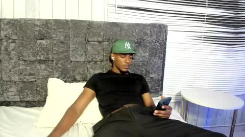 itanxfor online show from March 28, 2026, 1:33 pm