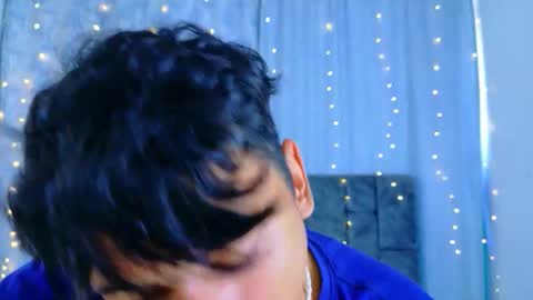 ithan_kingtwin online show from May 14, 2026, 8:15 pm