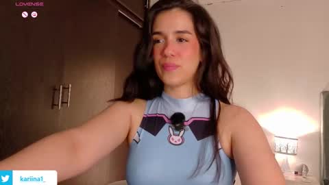 Snapshot of its_bunnyy chatting on November 17, 2025, 12:16 am K A R I online show from November 17, 2025, 12:16 am