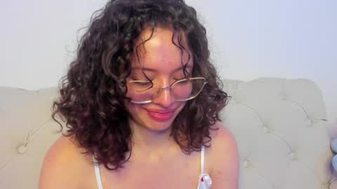 Snapshot of its_marie chatting on January 22, 2025, 1:32 pm Maria online show from January 22, 2025, 1:32 pm