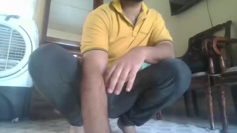 Snapshot of its_me_2323 chatting on October 16, 2025, 3:29 am its_me_2323 online show from October 16, 2025, 3:29 am