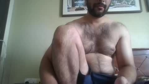 Snapshot of its_me_2323 chatting on December 4, 2025, 4:00 am its_me_2323 online show from December 4, 2025, 4:00 am