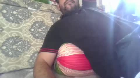 Snapshot of its_me_2323 chatting on March 24, 2026, 6:40 am its_me_2323 online show from March 24, 2026, 6:40 am