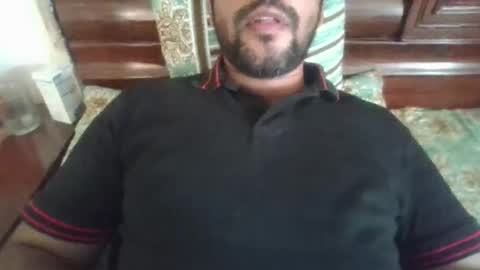 Snapshot of its_me_2323 chatting on April 16, 2026, 5:41 am its_me_2323 online show from April 16, 2026, 5:41 am