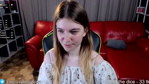 Snapshot of its_my_life__ chatting on December 17, 2024, 2:33 pm Katana Kate - our tg channel online show from December 17, 2024, 2:33 pm