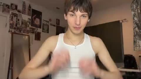 Snapshot of its_rowan chatting on October 30, 2025, 1:40 am Rowan online show from October 30, 2025, 1:40 am