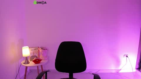 Snapshot of itscamill chatting on December 20, 2025, 11:45 pm camill online show from December 20, 2025, 11:45 pm