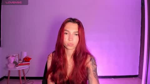 Snapshot of itscamill chatting on February 10, 2026, 2:15 am camill online show from February 10, 2026, 2:15 am