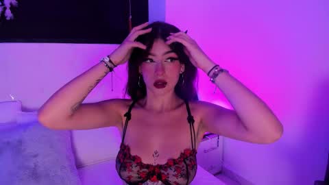 Snapshot of itsjustgeral chatting on November 5, 2025, 6:08 pm itsjustgeral online show from November 5, 2025, 6:08 pm