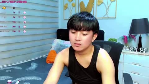 Snapshot of itsme_berniexx chatting on December 29, 2024, 7:11 pm ask me online show from December 29, 2024, 7:11 pm
