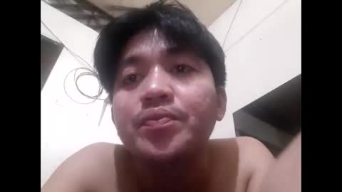 Snapshot of itsme_berniexx chatting on January 24, 2025, 2:18 am ask me online show from January 24, 2025, 2:18 am