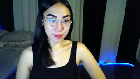 Snapshot of itsmehotqueen chatting on May 18, 2026, 2:29 am itsmehotqueen online show from May 18, 2026, 2:29 am