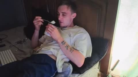 Snapshot of itzd123 chatting on March 27, 2026, 4:18 pm itzd123 online show from March 27, 2026, 4:18 pm