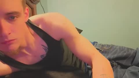 Snapshot of itzd123 chatting on April 4, 2026, 3:53 pm itzd123 online show from April 4, 2026, 3:53 pm