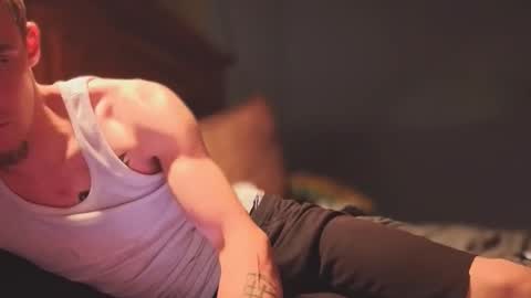 Snapshot of itzd123 chatting on April 8, 2026, 3:28 am itzd123 online show from April 8, 2026, 3:28 am