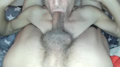 Snapshot of iuuuf2 chatting on February 19, 2025, 9:14 pm Iuuuf2 or Samel online show from February 19, 2025, 9:14 pm