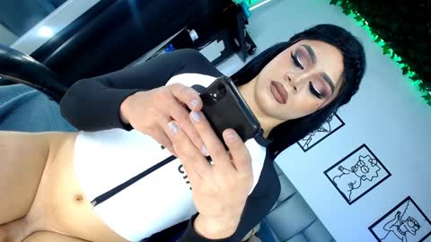 Snapshot of ivan_standford chatting on January 4, 2025, 10:02 pm y online show from January 4, 2025, 10:02 pm