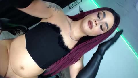 Snapshot of ivan_standford chatting on January 10, 2026, 3:52 am y online show from January 10, 2026, 3:52 am