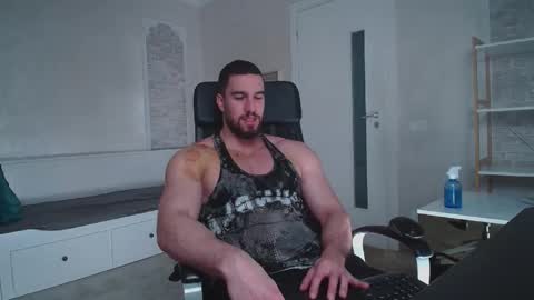 IvanHydee online show from March 9, 2026, 5:44 am