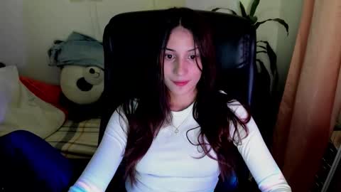 ivanna_essis online show from October 19, 2025, 12:33 am