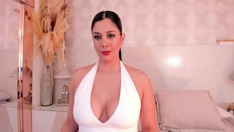 Snapshot of ivannaanggel chatting on March 20, 2026, 12:54 pm Ivannaanggel online show from March 20, 2026, 12:54 pm