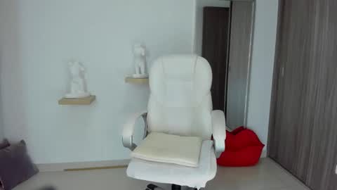 Ivanna online show from February 21, 2025, 11:43 pm