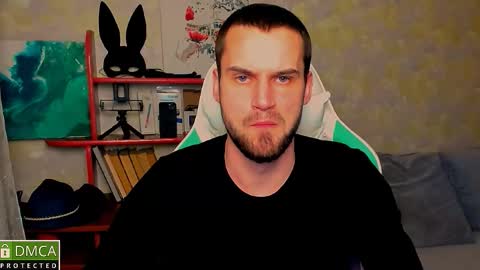 iveran online show from October 6, 2025, 6:38 pm