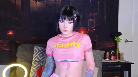 Ivey and James online show from November 26, 2025, 10:11 pm