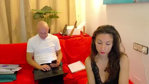 Ivonne online show from March 2, 2026, 10:33 am