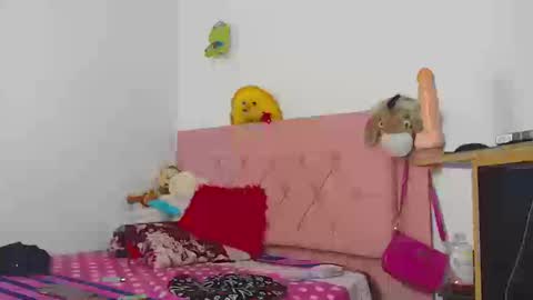 ivonneth online show from March 19, 2026, 10:58 pm