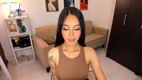 kirstenelsie online show from March 12, 2025, 12:53 am