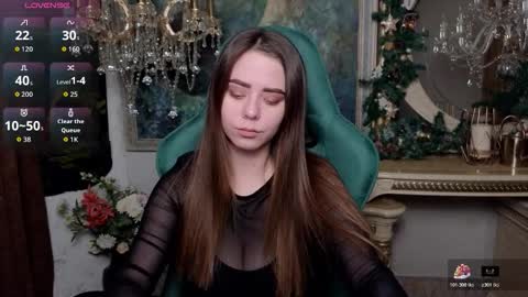 ivorywood_ online show from December 16, 2025, 10:09 am