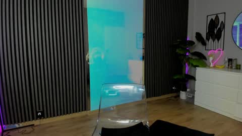 Snapshot of ivy_bellee chatting on December 9, 2024, 5:40 am Ivy bellee online show from December 9, 2024, 5:40 am