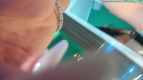 Snapshot of ivy_bellee chatting on December 21, 2024, 6:30 am Ivy bellee online show from December 21, 2024, 6:30 am