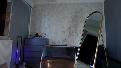 Snapshot of ivy_bellee chatting on January 22, 2025, 12:06 pm Ivy bellee online show from January 22, 2025, 12:06 pm