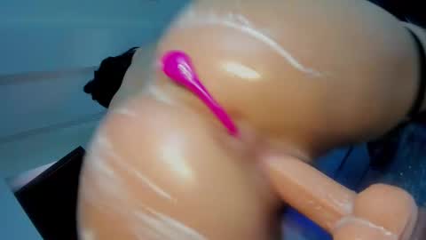 Snapshot of ivy_bellee chatting on February 11, 2025, 11:54 am Ivy bellee online show from February 11, 2025, 11:54 am