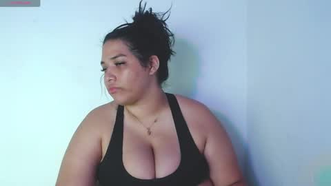 Snapshot of ivy_moon6 chatting on May 19, 2026, 7:37 am ivy_moon6 online show from May 19, 2026, 7:37 am