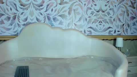 Ivy Rae online show from October 8, 2025, 3:20 pm