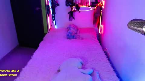 Snapshot of ivy_rosse chatting on November 7, 2025, 9:48 pm You can find more of me here online show from November 7, 2025, 9:48 pm