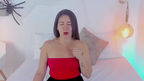 Ivy  online show from October 28, 2025, 1:58 pm