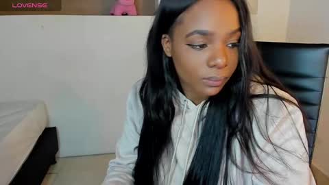 Snapshot of ivybliss8 chatting on March 9, 2025, 12:09 pm i v y b l i s s online show from March 9, 2025, 12:09 pm