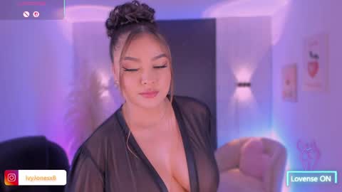 Ivy online show from May 15, 2026, 11:34 pm