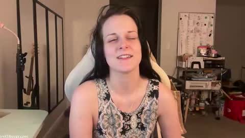 Ivy Minxxx online show from February 10, 2026, 1:10 am