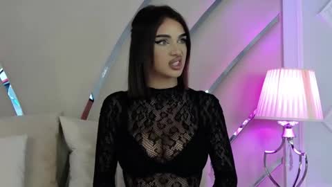 Ivy online show from April 18, 2026, 7:58 pm